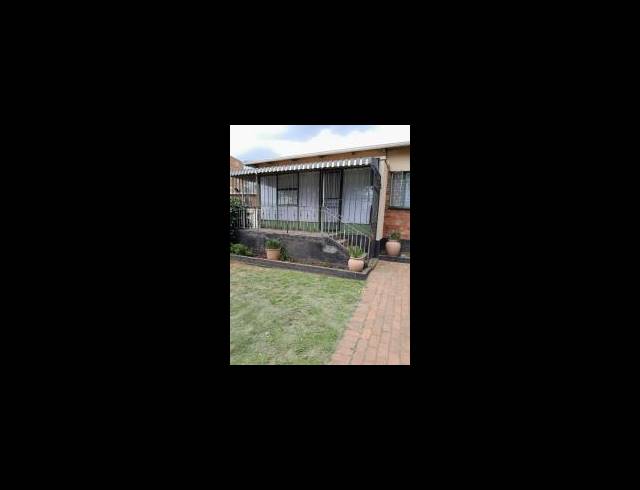 3 BEDROOM PROPERTY TO RENT IN ROSETTENVILLE